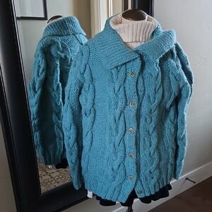 Cozy Hand knitted Blue Cable Knit Sweater Size XL